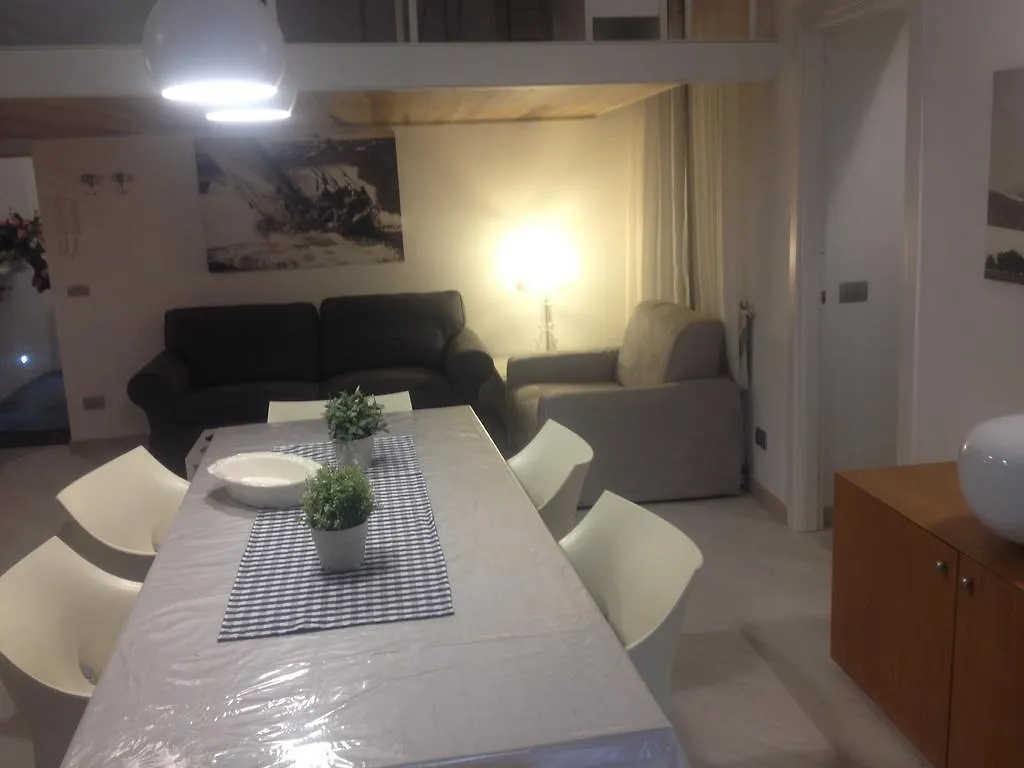 Appartamenti Gradoni Di Chiaia location