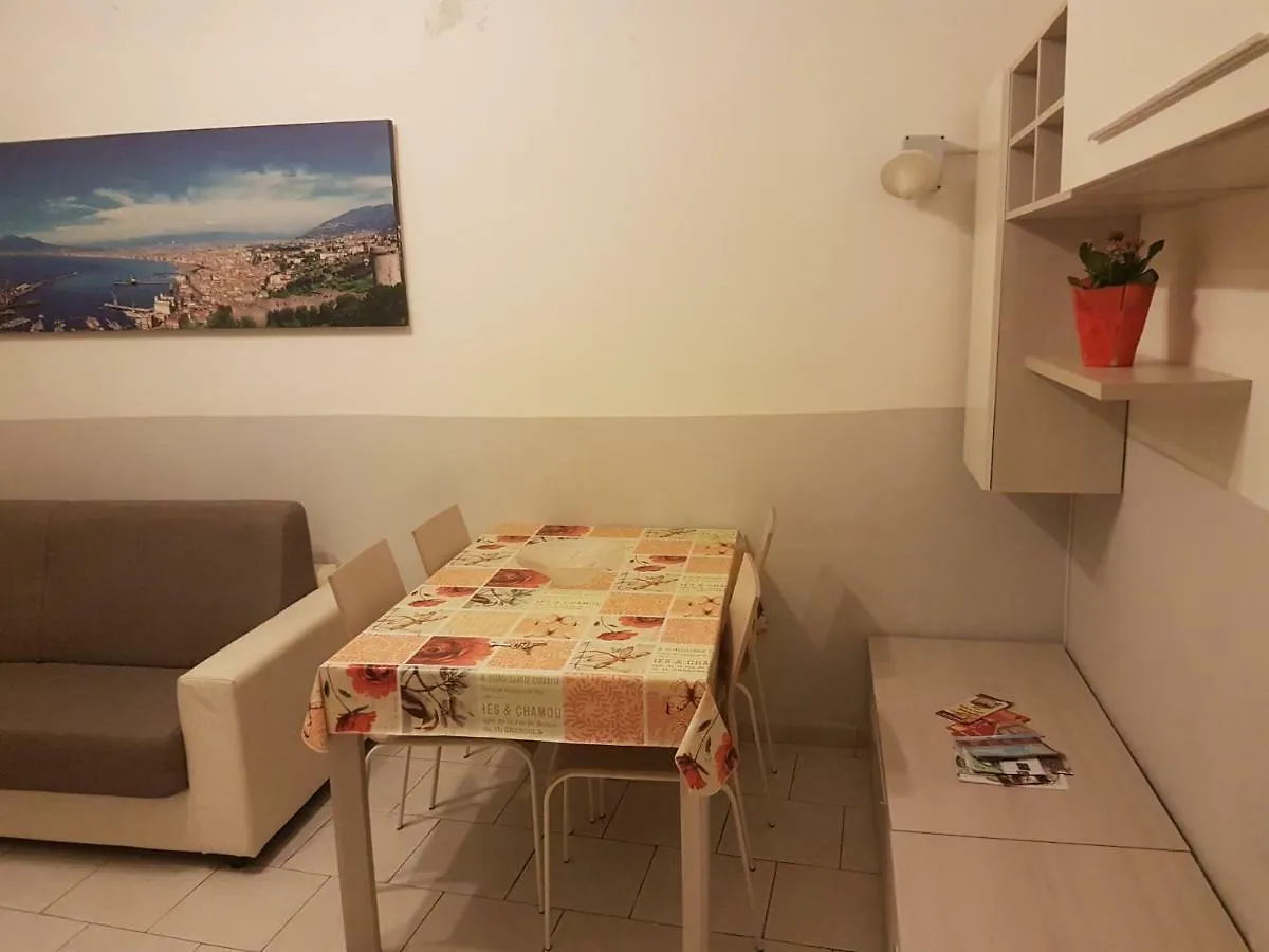 Appartamenti Gradoni Di Chiaia Naples Italy