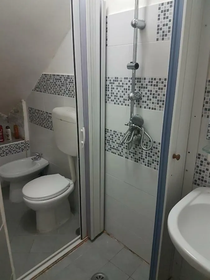 Apartment Appartamenti Gradoni Di Chiaia Naples Italy